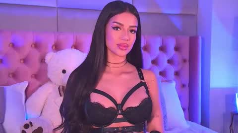 Amyra online show from October 6, 3:23 am