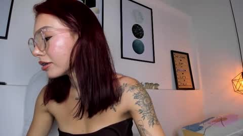 Amy online show from March 30, 12:05 pm