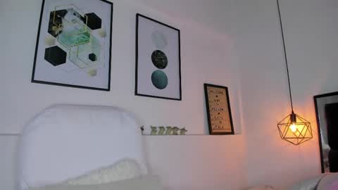 Amy online show from April 17, 12:07 pm