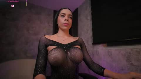 AMY WALKER online show from February 25, 11:09 am