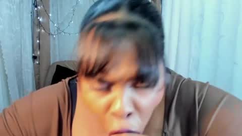 Ana online show from April 9, 11:10 pm