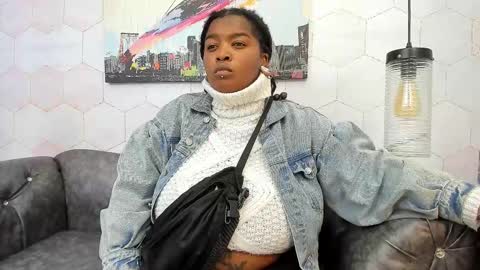 ANNA FUENTES online show from February 27, 11:31 am