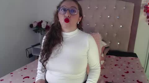 Ana Moon  online show from November 11, 5:03 am