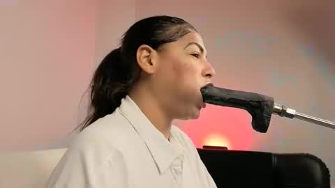 Anabel Alice Gandara online show from March 3, 11:27 am