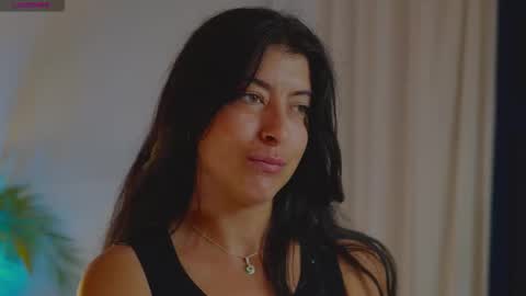 Snapshot of anabelcurvy chatting on October 21, 6:56 pm anabelcurvy online show from October 21, 6:56 pm