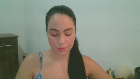 anabelenogueira1 online show from April 18, 10:31 pm