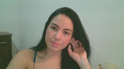 anabelenogueira1 online show from April 10, 3:07 pm