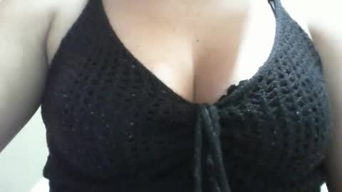 anacarada online show from December 20, 11:58 am