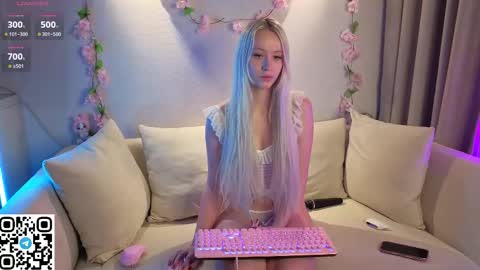 Deya online show from January 11, 12:15 am