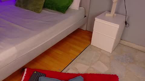 Kendra  online show from March 10, 10:19 am