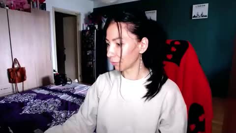 sweetSin online show from October 9, 8:40 am