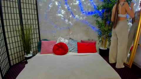 anayd_star online show from March 4, 5:42 am