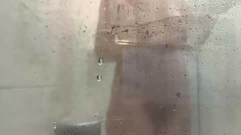 aneoakley online show from October 28, 1:00 am