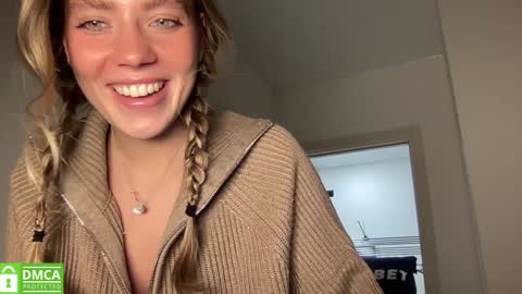 Greetings  Jess online show from January 9, 1:56 pm