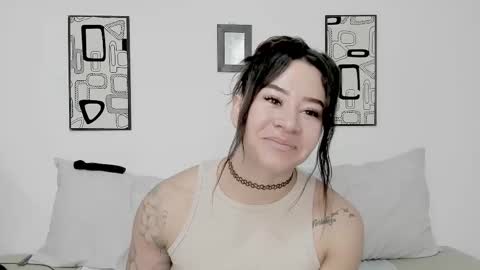 Angel online show from February 13, 10:06 am