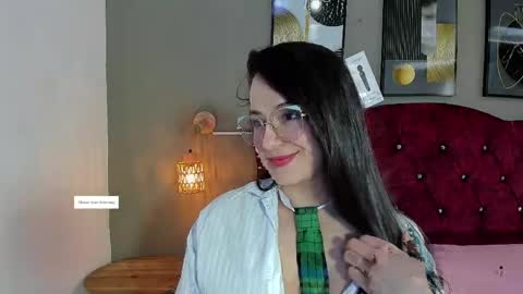 angela_nix online show from April 4, 3:11 pm