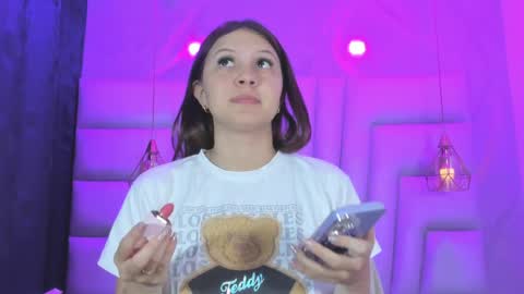 ANGELA online show from April 8, 12:18 pm