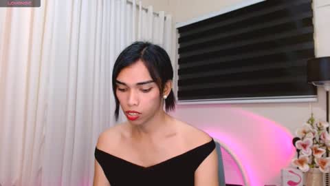 SENORITA online show from November 24, 7:32 am