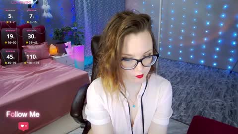 Angela online show from January 6, 3:29 pm