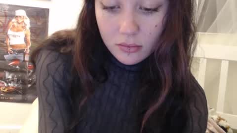 Fern4Ever online show from February 10, 4:30 am