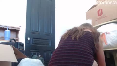 Fern4Ever online show from September 27, 9:33 pm