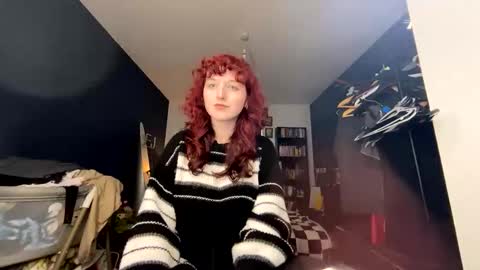 angelbbyii online show from January 11, 1:16 pm