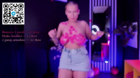 Angelic beauty online show from April 17, 5:26 pm