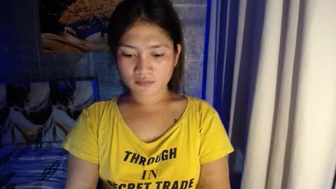 Angie online show from December 2, 7:54 am