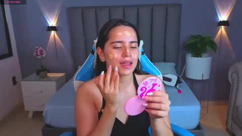 A N G E L I C A online show from September 26, 12:36 pm