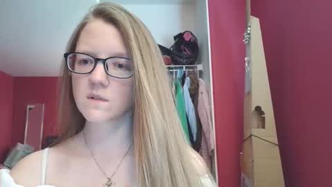 AngelicAngel online show from March 18, 6:46 pm