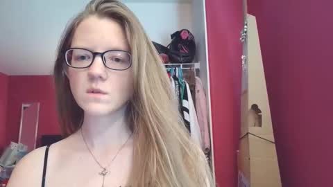 AngelicAngel online show from February 24, 5:00 pm