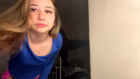 AngelicaSnow AngelParis online show from January 27, 5:14 am