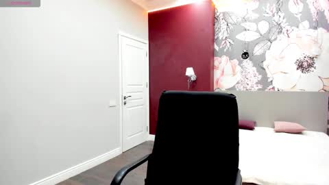 AngelinaLow online show from February 14, 7:54 am