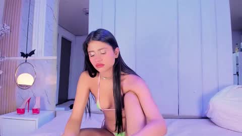 Angelique online show from November 4, 3:50 pm