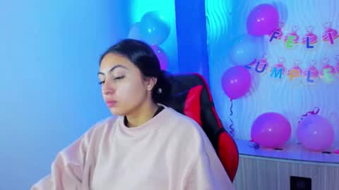 Angell cooper8 online show from March 26, 12:29 pm