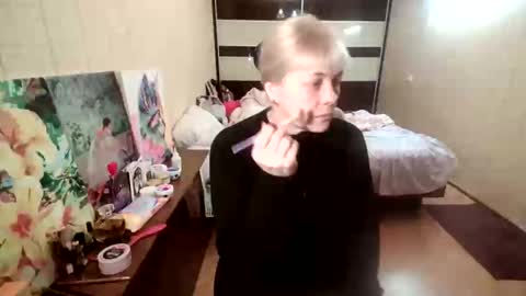 angelleah online show from November 30, 7:56 am