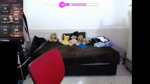 Snapshot of angelswhithe chatting on March 5, 8:12 pm angels online show from March 5, 8:12 pm