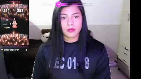 Snapshot of angelswhithe chatting on January 28, 5:14 pm angels online show from January 28, 5:14 pm