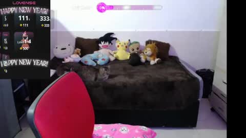 Snapshot of angelswhithe chatting on January 17, 8:11 pm angels online show from January 17, 8:11 pm