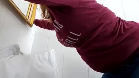 angelvanderpool71 online show from January 11, 5:40 pm