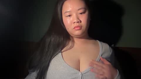 angelwing216 online show from April 20, 5:10 am