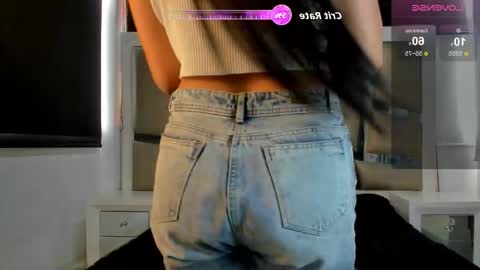 angely_js online show from November 15, 1:34 pm