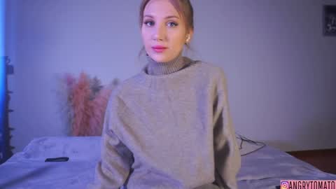 Snapshot of angry_tomato_ chatting on December 6, 9:21 am Lera My next stream on November 30 online show from December 6, 9:21 am