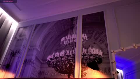 Anika  online show from February 19, 9:58 pm