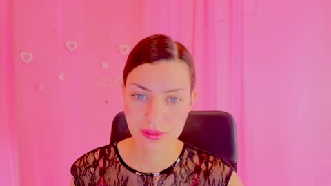 Anni online show from April 4, 5:17 am