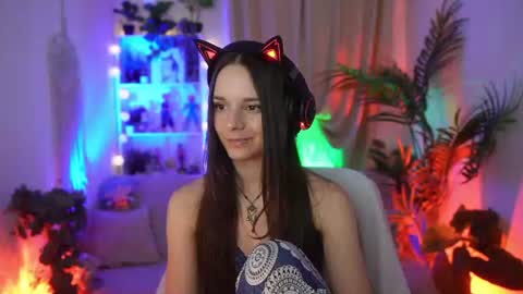 x Anna Leah x online show from July 28, 7:39 pm