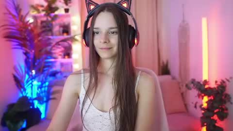 x Anna Leah x online show from July 2, 6:36 pm