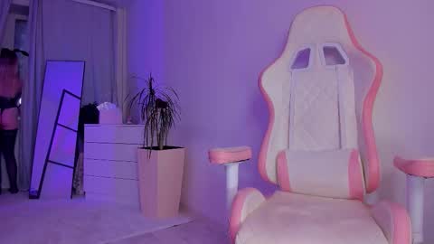 anna_lure online show from September 25, 3:05 am