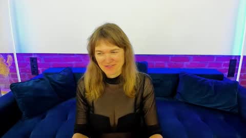 Annabel online show from November 30, 7:12 am