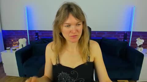 Annabel online show from February 22, 7:09 am